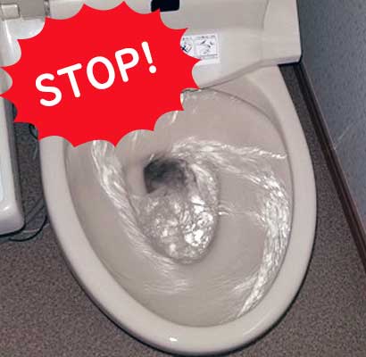 尿取りパットや介護用オムツ、介護用パンツをトイレに流した時はトイレの水は流さない！